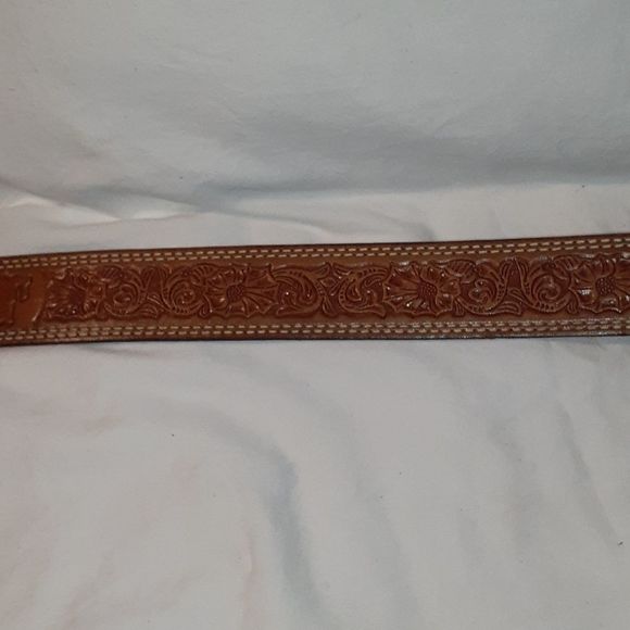 Texan Leather Tooled Personalized Belt ROBERT 38 - Picture 4 of 6